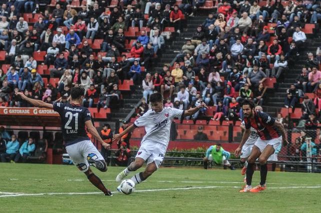 Leguizamón. Muchos equipos ya pusieron los ojos sobre el delantero.