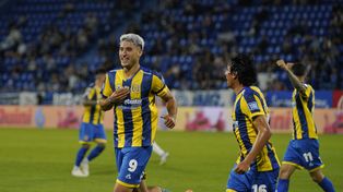 Alejo Veliz se quedará en Central hasta junio y podrá jugar la fase de grupos de la Copa Libertadores con el Canalla.