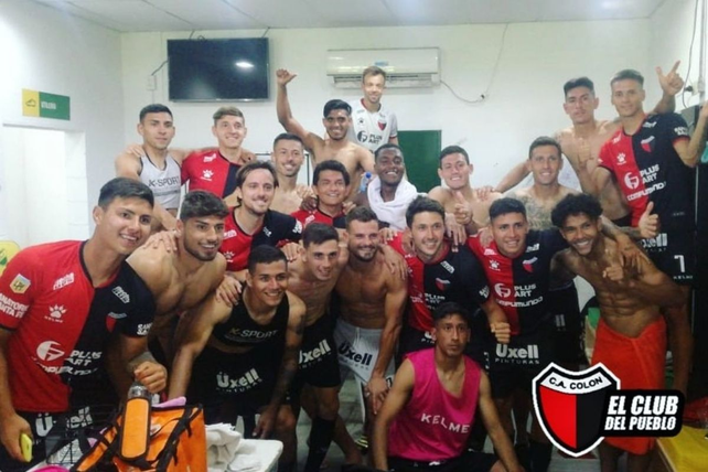 El plantel de Colón bajó su promedio de edad con las desvinculaciones y los refuerzos que llegaron.