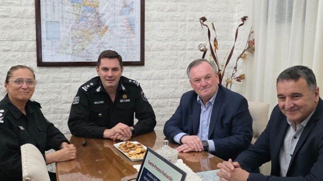 Michlig encabezó una reunión de trabajo en la URXIII Michlig encabezó una reunión de trabajo en la URXIII