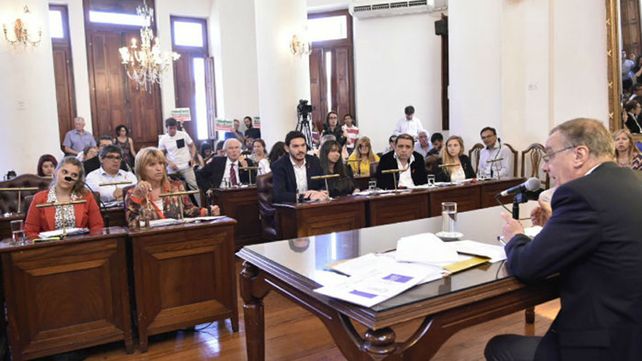 Ordenanza. Se vetó la parte que colisionaba con la ley provincial.