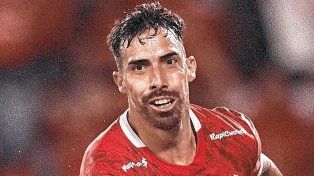 La figura, Ávalos marcó dos goles para Independiente.