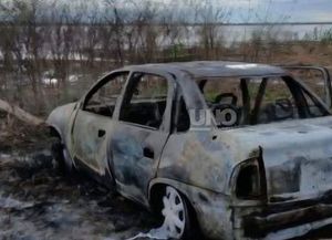 Investigan un femicidio seguido de suicidio tras hallar dos cuerpos calcinados dentro de un auto en Villa Gobernador Gálvez