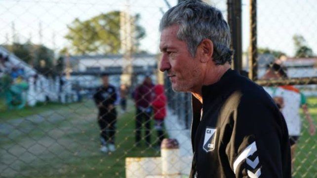 Mario Sciacqua elogió a Colón y avisó: Le vamos a hacer un partido complicado