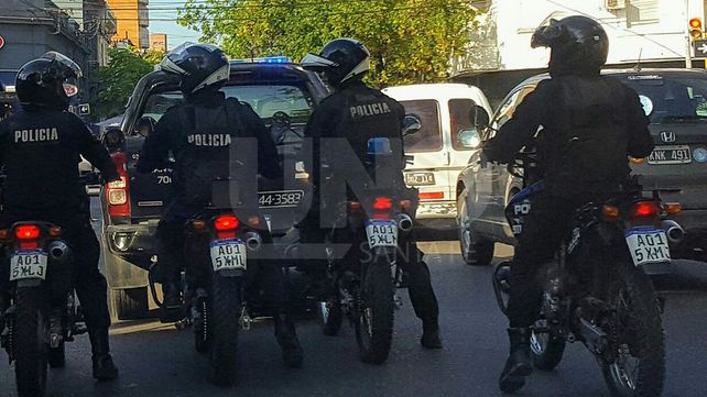 En menos de 24 horas lo detuvieron dos veces tras robar tres comercios
