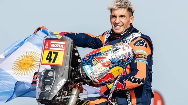 El piloto salteño Kevin Benavides campeón en el Dakar 2021 y 2023 en motocross está internado tras un duro accidente.&nbsp;