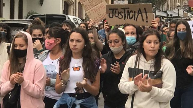 Femicidio de Noelia Soledad Almada: convocan a una vigilia feminista y plaza pública