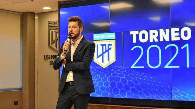 Colón es uno de los clubes que está a favor de destituir a Tinelli como presidente de la Liga Profesional.&nbsp;
