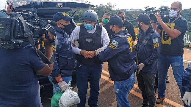 El golfista Ángel Pato Cabrera fue extraditado de Brasil y espera su traslado a la provincia de Córdoba.