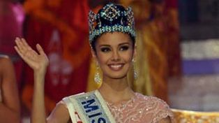 Megan Young, una filipina de 23 años, fue elegida como la nueva Miss Mundo
