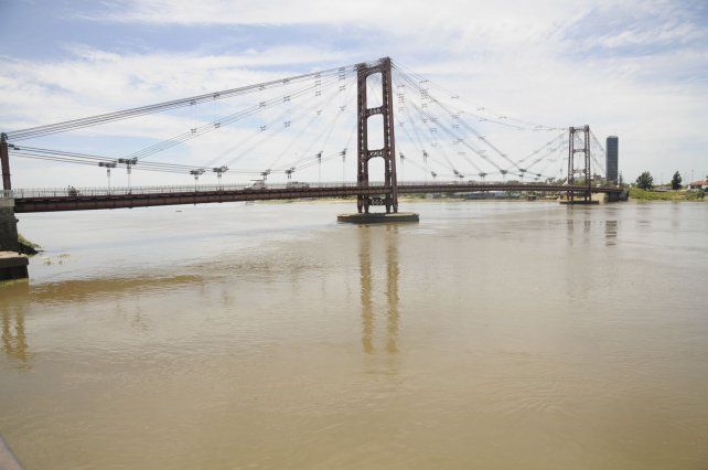 En un mes el río Paraná creció casi un metro y seguirá subiendo
