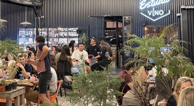 La tendencia de consumo en exteriores gana cada vez más terreno en la gastronomía.