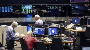 El temblor global por la guerra derrumbó los bonos y acciones locales