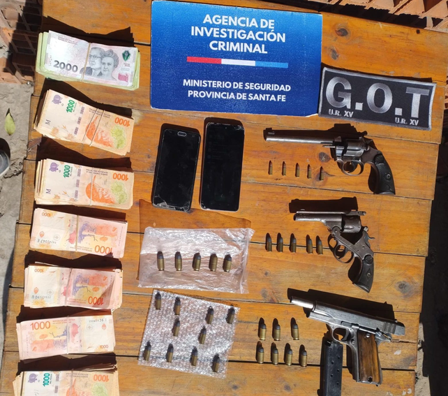 Amenazas y extorsiones. Armas