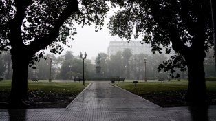 El tiempo en Rosario: posibles lluvias antes de un viernes pasado por agua