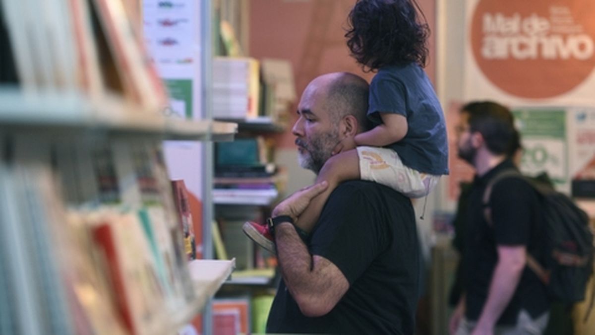 La Feria Internacional del Libro Rosario vuelve al Cultural Fontanarrosa