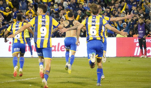 El triunfo más resonante que Central logró en el torneo fue en el clásico, que se definió con un golazo de Di María de tiro libre.