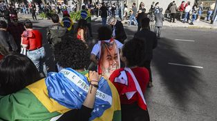 Elecciones en Brasil: masiva votación de la comunidad brasileña en Argentina