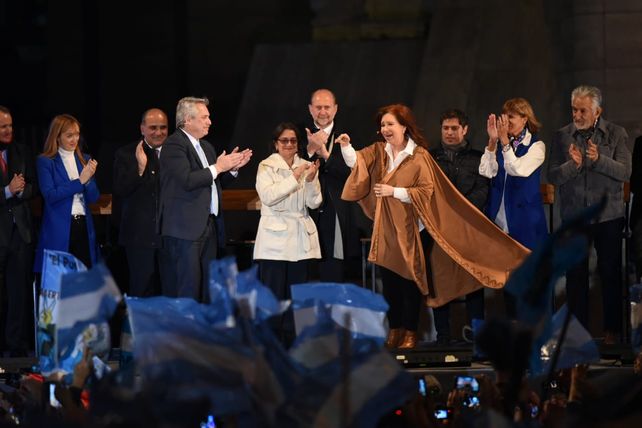 Vamos a cambiar la Argentina el primer semestre, prometió Alberto Fernández