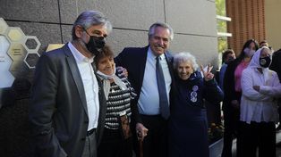 Fernández: Me dan asco los negacionistas de la dictadura