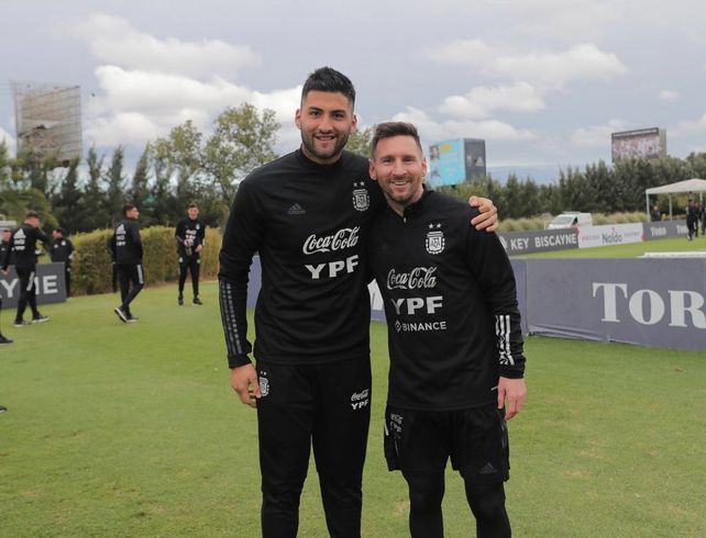 Herrera tuvo un grato encuentro con Lionel Messi y lo dejó registrado.