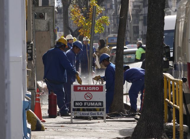 La iniciativa estipula que se informe en detalle qué trabajos se realizarán en las veredas y que se otorgue un número de trámite que facilite los reclamos.