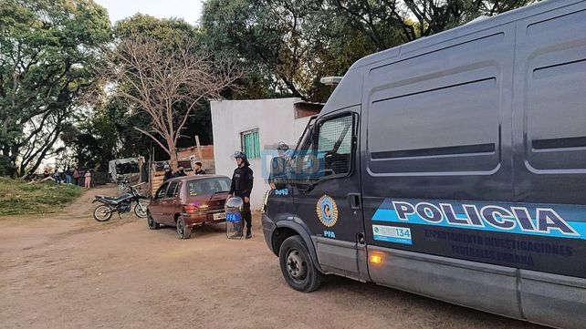 Pareja e hijo detenidos por narcomenudeo en Paraná