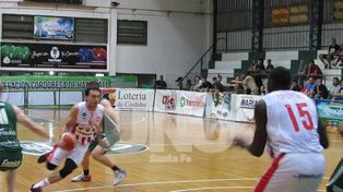 Unión volvió al triunfo en Córdoba ante Barrio Parque