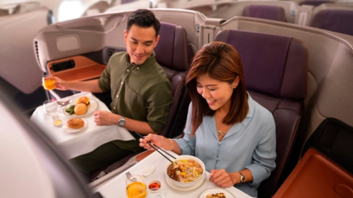 Coronavirus: una aerolínea transformó sus aviones en restaurantes