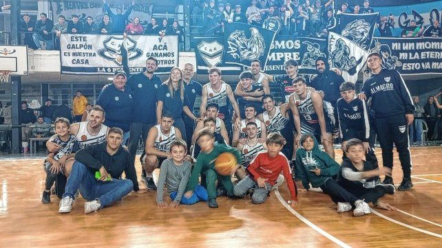 Almagro goleó a GER y el jueves viajará a Rosario para buscar su clasificación a la próxima ronda en la Liga Federal.