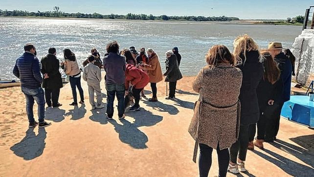 En la Playa del Paraná Rowing Club fue el acto.