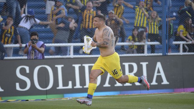 Figura. Vecchio es una pieza fundamental en el mediocampo del equipo del Kily González.
