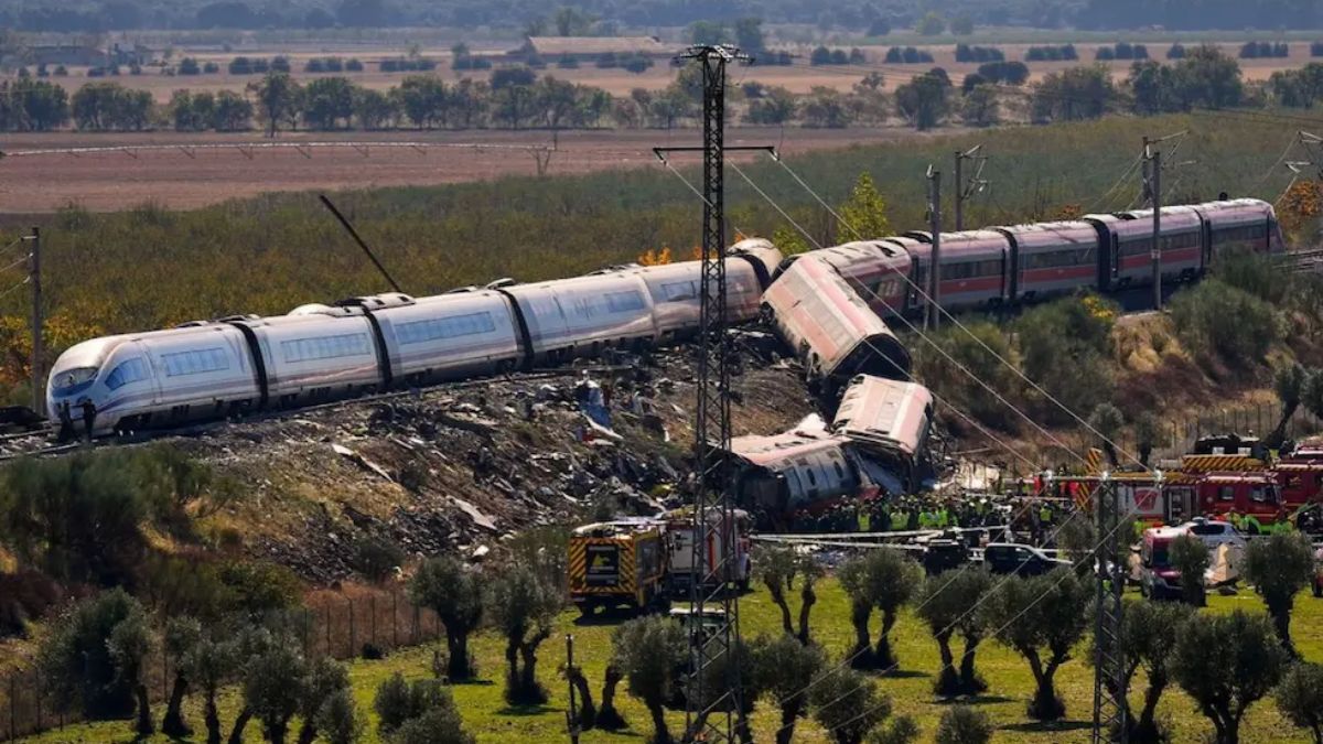 Uno Santa Fe | Saltó todo por los aires: el relato un pasajero que viajaba en uno de los trenes que colisionaron en España