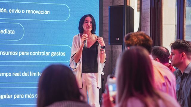 Romina Simonelli, directora de Medios de Pago en Ualá.