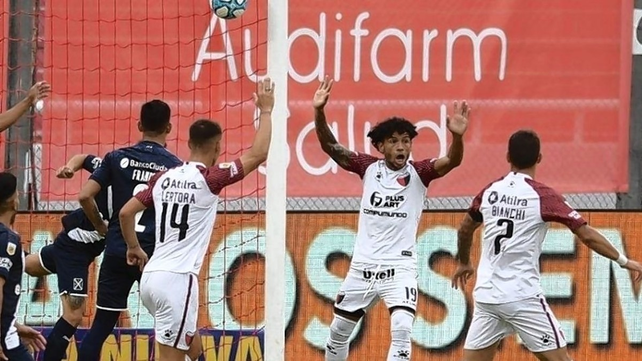 Entre tantas bajas, Domínguez empieza a recuperar jugadores