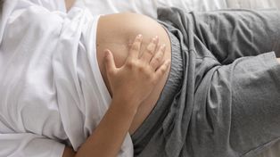 Profesionales de la salud desaconsejan el parto domiciliario por los riesgos que implica