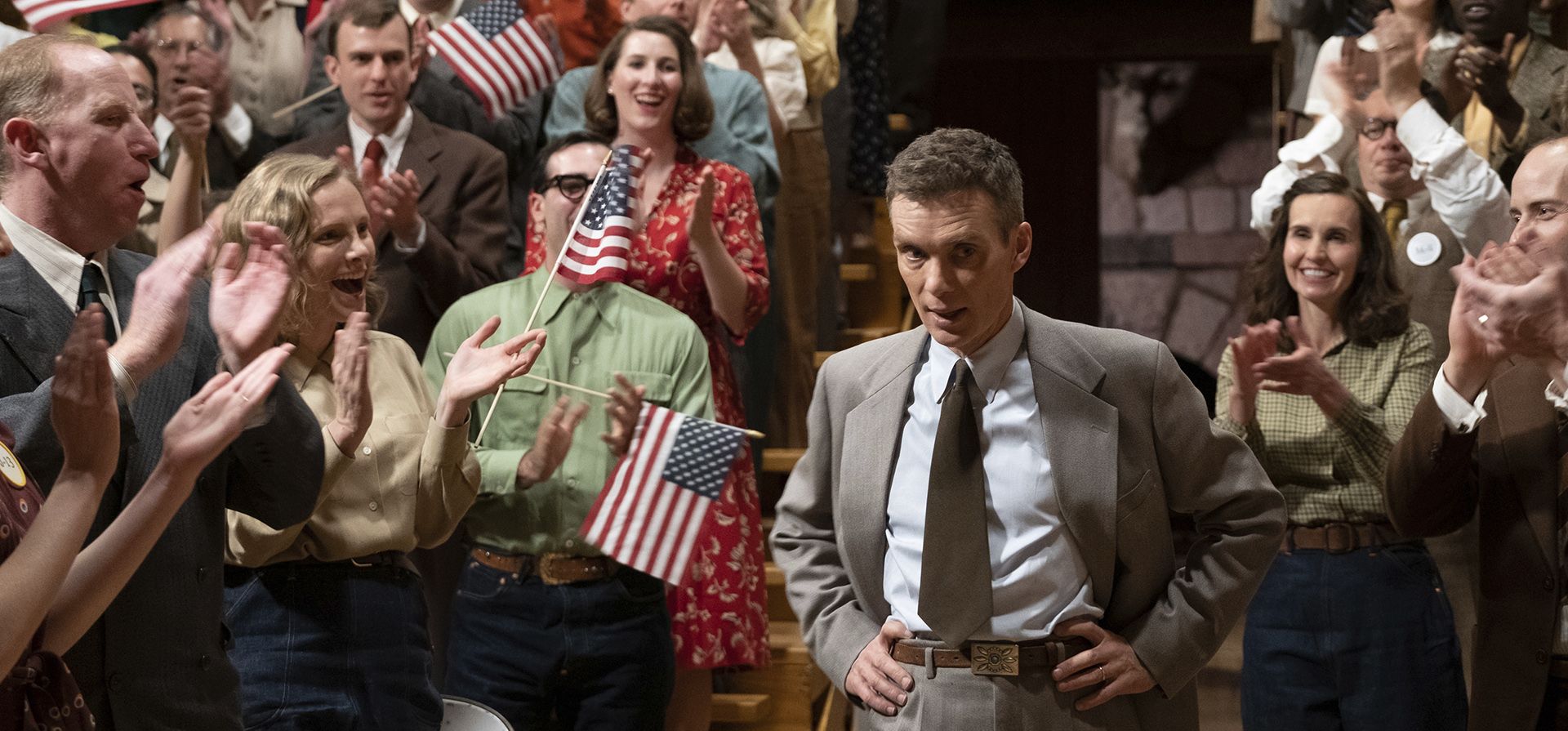 Esta imagen difundida por Universal Pictures muestra a Cillian Murphy en una escena de "Oppenheimer". (Imágenes universales vía AP) Esta imagen difundida por Universal Pictures muestra a Cillian Murphy en una escena de "Oppenheimer". (Imágenes universales vía AP)