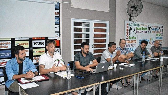 En el predio de la Fraternidad Deportiva se desarrolló esta importante reunión de consejo directivo en donde se abordó el pedido realizado por Argentino de San Carlos.