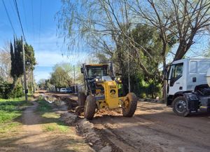 Reacondicionamiento vial en Alto Verde y Colastiné Sur: el municipio trabaja en los accesos tras las lluvias