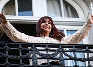 17 de octubre: el kirchnerismo convoca a una caravana a la casa de Cristina Kirchner