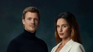 Delfina Chaves, la protagonista, junto al neerlandés Martijn Lakemeier (“The East”).