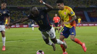 Enner Valencia anotó el gol ecuatoriano contra Colombia, en Barranquilla.