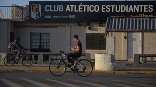 Con más bicicletas en las calles llegó la hora de ordenarlas