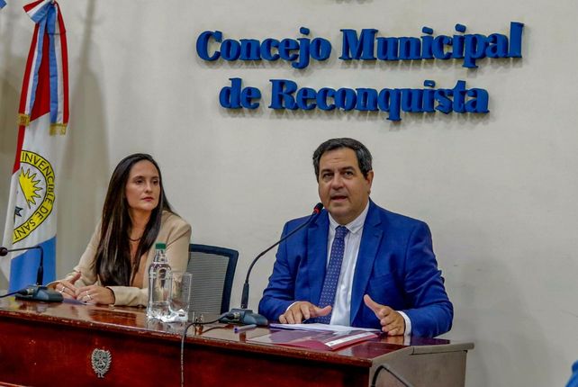 En un extenso discurso
