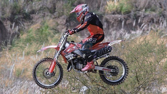 Los pilotos dieron un gran espectáculo en una jornada soleada.