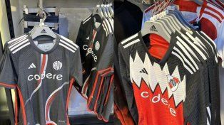 La camiseta de River cuesta 124.999 pesos, y con esta promoción queda en 84.999.