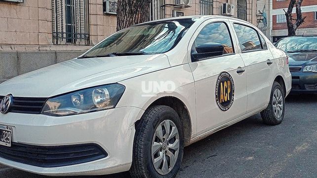 Apresaron a dos policías que pidieron una coima para no hacer una multa de tránsito