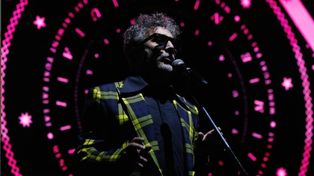 En el día de su cumpleaños, Fito Páez presentó Novela, historia de un romance en Villa Constitución