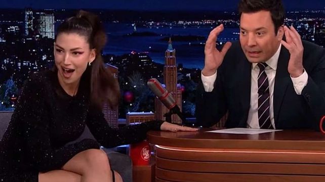 La actriz de La casa de papel Úrsula Corberó sorprendió a Jimmy Fallon.