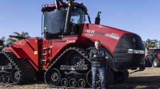 Productor cordobés se llevó el primer súper tractor con orugas de reconocida multinacional